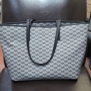 Michael Kors grey and black tote bag brand new